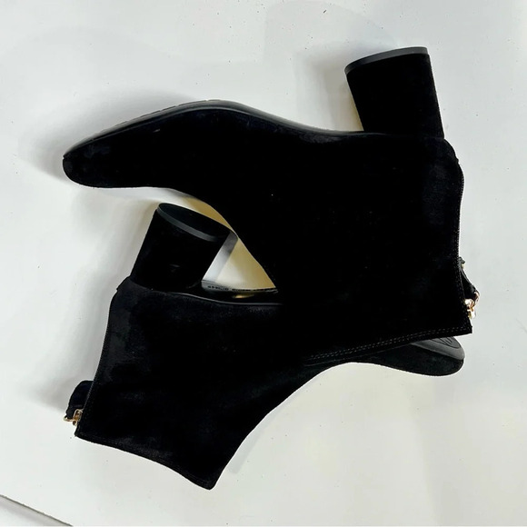 AGL‎ Black suede OLGA block heeled booties size 37/6.5-7US. - Picture 6 of 9